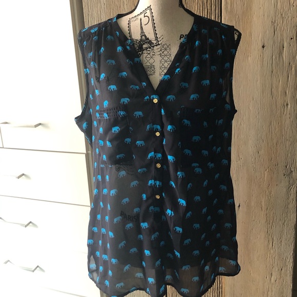 Button down tank - Picture 1 of 2